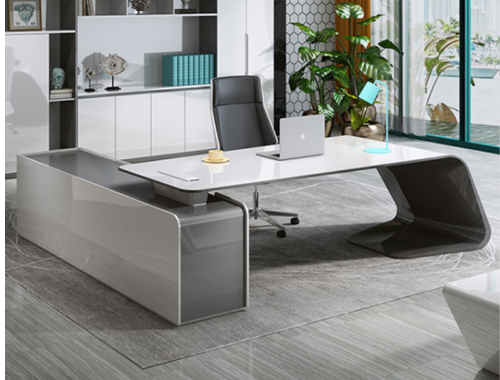 ���̨������